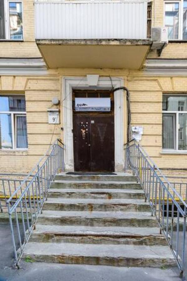 Comfortable Apartment On Mikhaylovskiy Lane Kiev Exteriör bild