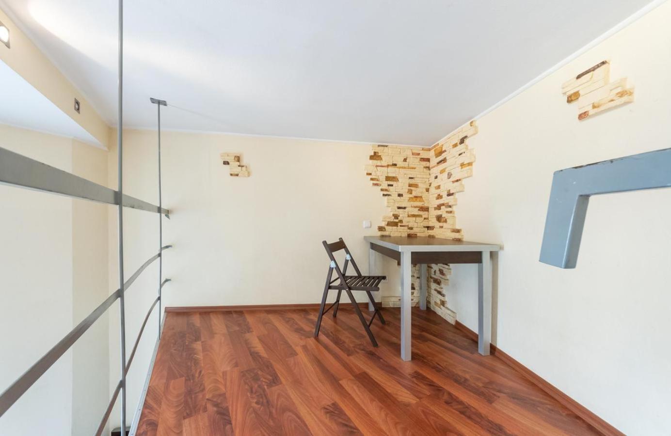 Comfortable Apartment On Mikhaylovskiy Lane Kiev Exteriör bild